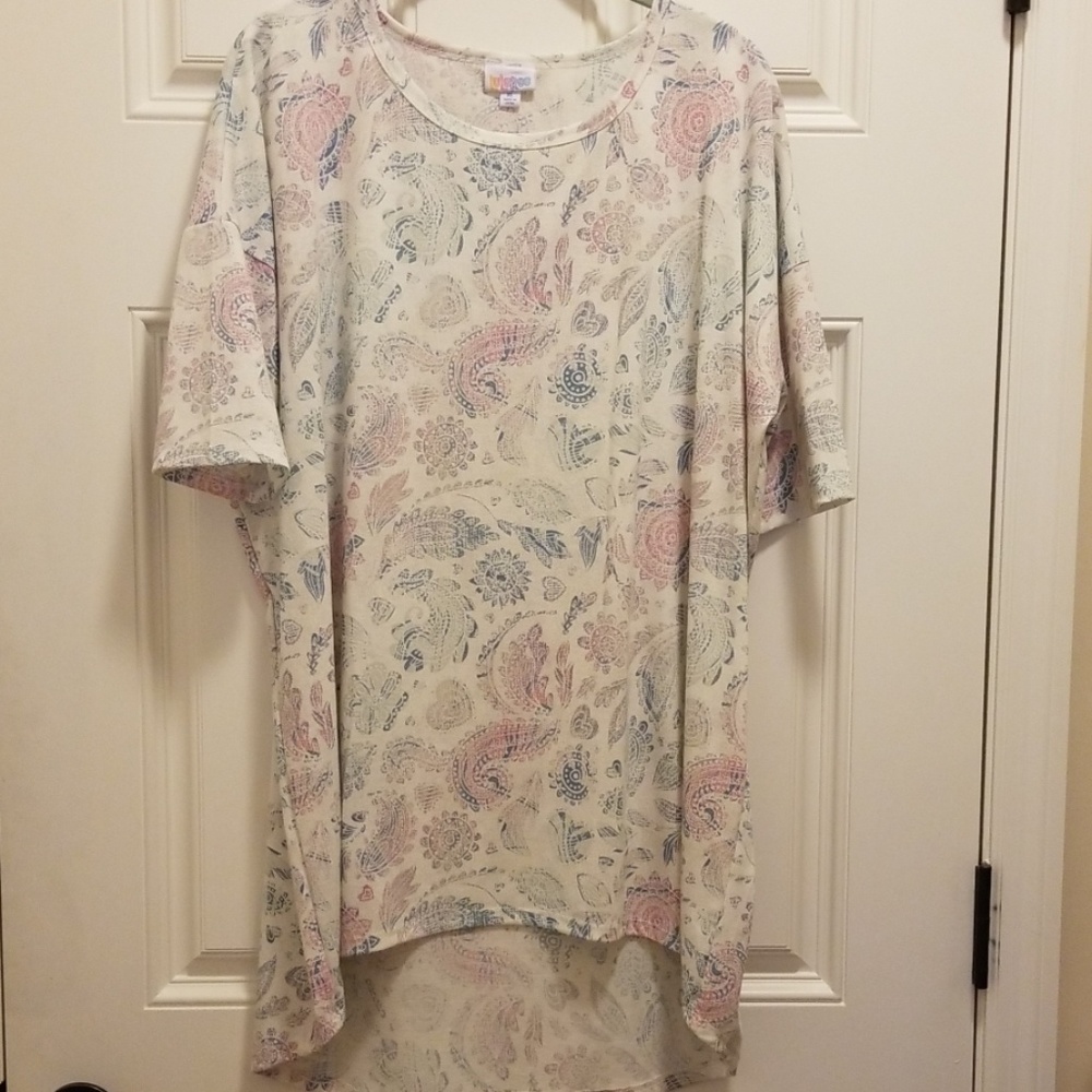 LuLaRoe Irma tunic size XL